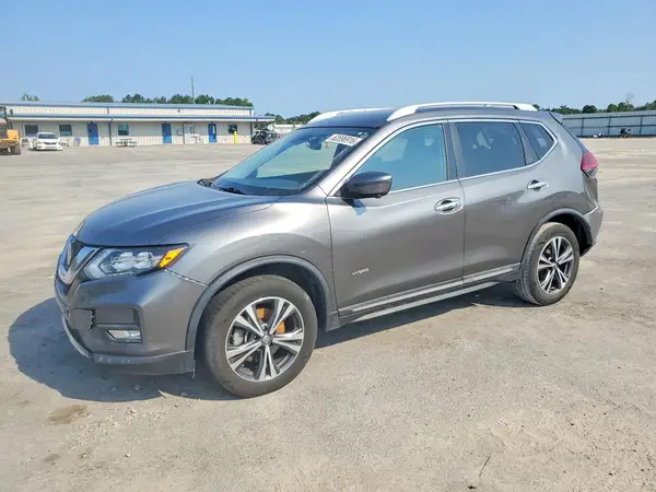 5N1ET2MV4JC822780 2018 NISSAN ROGUE - Image 1