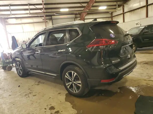 5N1ET2MV4JC824304 2018 NISSAN ROGUE - Image 2