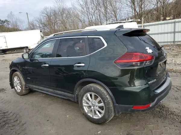 5N1ET2MV4JC847243 2018 NISSAN ROGUE - Image 2