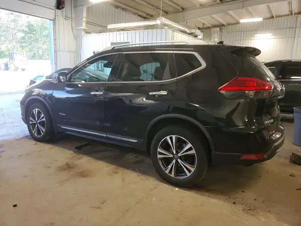 5N1ET2MV5HC799634 2017 NISSAN ROGUE - Image 2