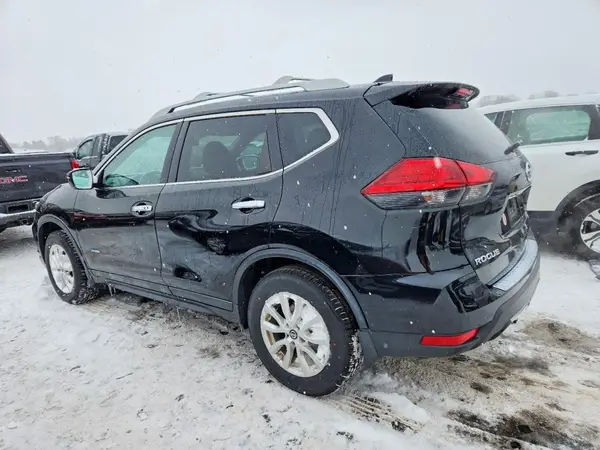5N1ET2MV5HC803214 2017 NISSAN ROGUE - Image 2
