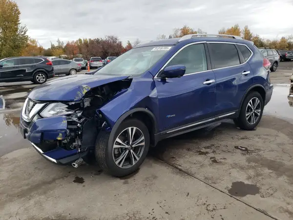 5N1ET2MV5HC829179 2017 NISSAN ROGUE - Image 1