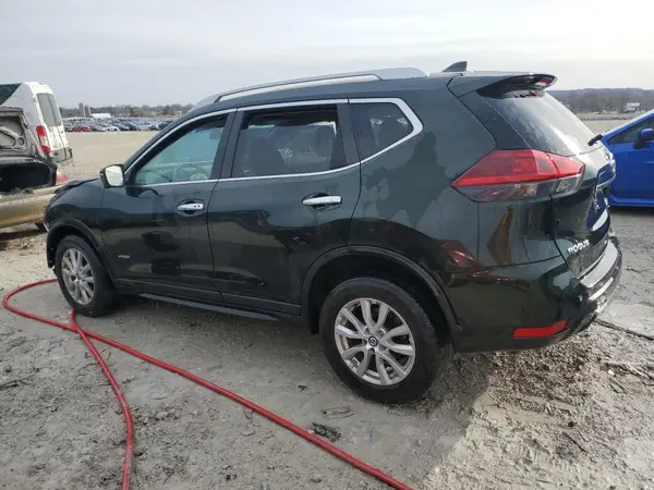 5N1ET2MV5JC821573 2018 NISSAN ROGUE - Image 2