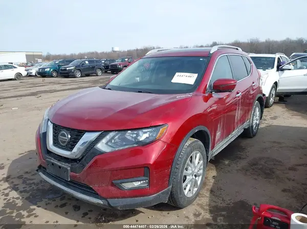 5N1ET2MV5JC852290 2018 NISSAN ROGUE - Image 2