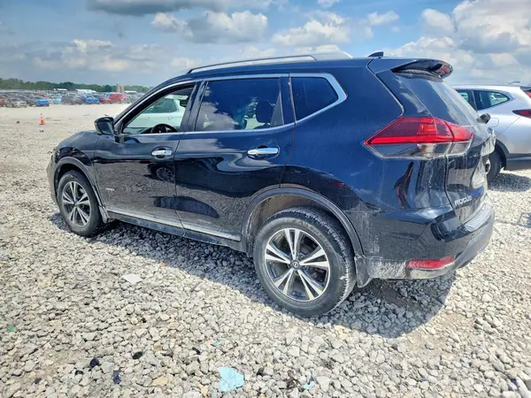 5N1ET2MV6JC821209 2018 NISSAN ROGUE - Image 2