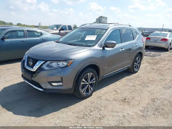 5N1ET2MV6KC737277 2019 NISSAN ROGUE - Image 2