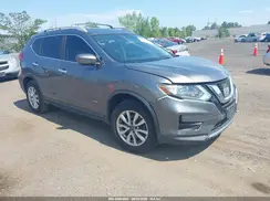 5N1ET2MV7HC828650 2017 NISSAN ROGUE