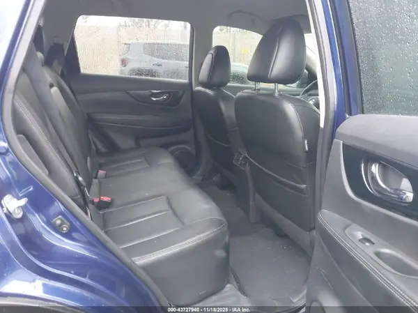 5N1ET2MVXHC790153 2017 NISSAN ROGUE - Image 8