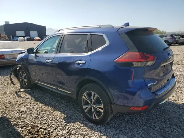 5N1ET2MVXHC830893 2017 NISSAN ROGUE - Image 2