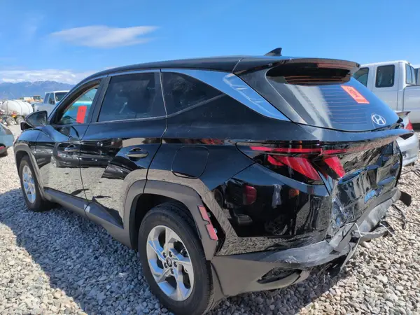 5NMJA3AE0NH153739 2022 HYUNDAI TUCSON - Image 2