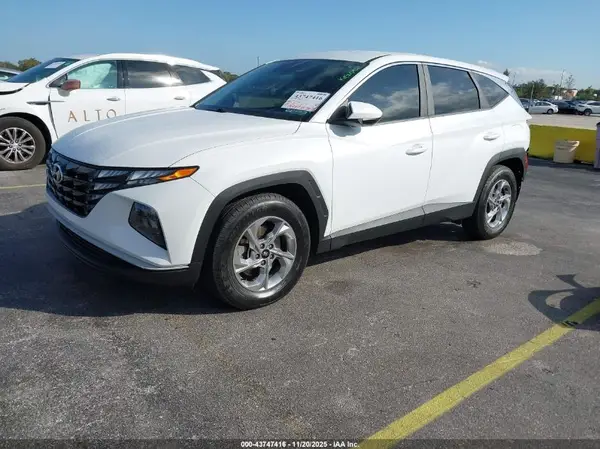 5NMJA3AE1NH002781 2022 HYUNDAI TUCSON - Image 2