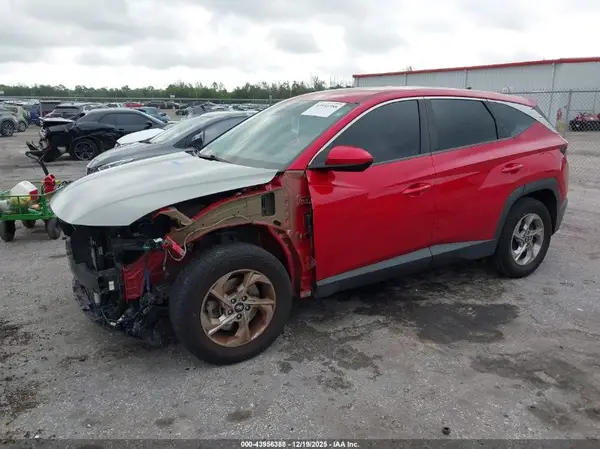 5NMJA3AE2NH032419 2022 HYUNDAI TUCSON - Image 2
