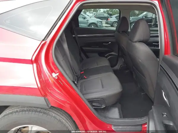 5NMJA3AE2NH032419 2022 HYUNDAI TUCSON - Image 8