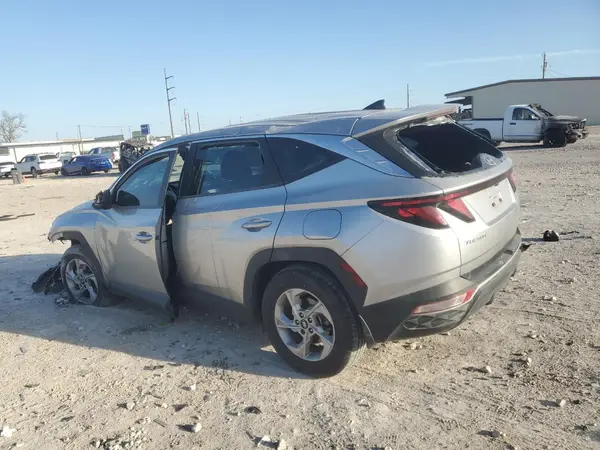 5NMJA3AE6NH026428 2022 HYUNDAI TUCSON - Image 2
