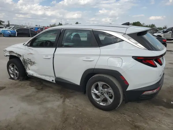 5NMJA3AE6NH067111 2022 HYUNDAI TUCSON - Image 2