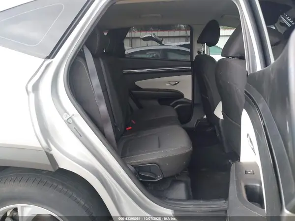 5NMJA3AE6NH087083 2022 HYUNDAI TUCSON - Image 8