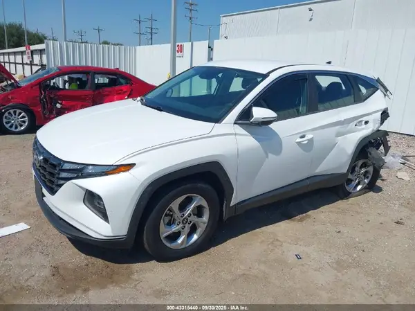 5NMJA3AE7NH061737 2022 HYUNDAI TUCSON - Image 2