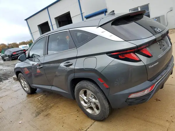 5NMJA3AE8NH022624 2022 HYUNDAI TUCSON - Image 2