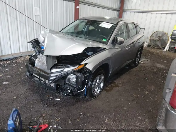 5NMJA3AE8PH189469 2023 HYUNDAI TUCSON - Image 2