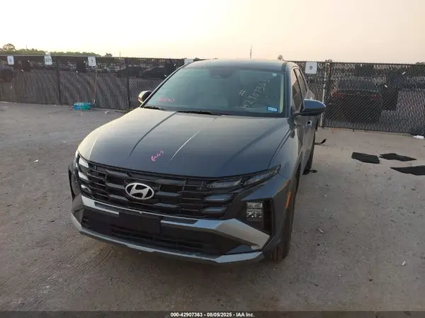 5NMJA3DE4SH465022 2025 HYUNDAI TUCSON - Image 2