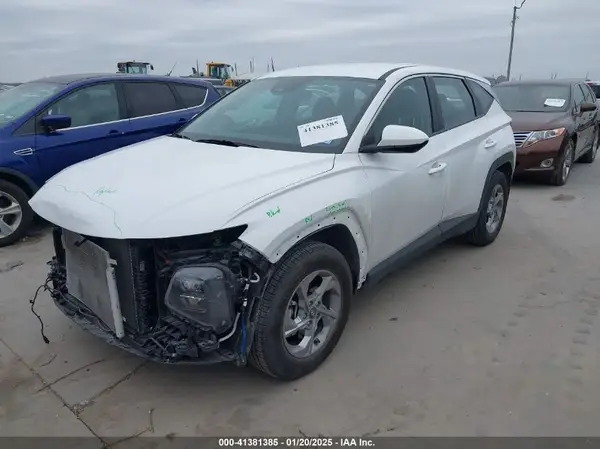 5NMJA3DE7RH320552 2024 HYUNDAI TUCSON - Image 2