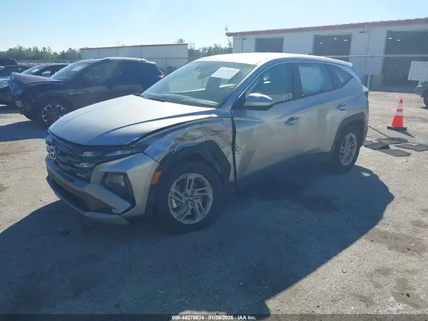 5NMJA3DE7SH490044 2025 HYUNDAI TUCSON - Image 2
