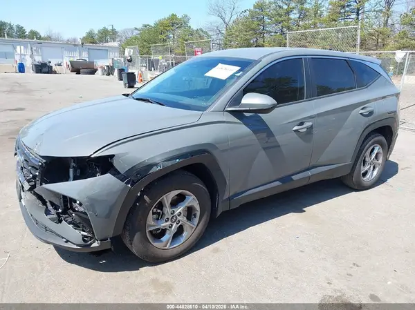 5NMJA3DE8RH366813 2024 HYUNDAI TUCSON - Image 2