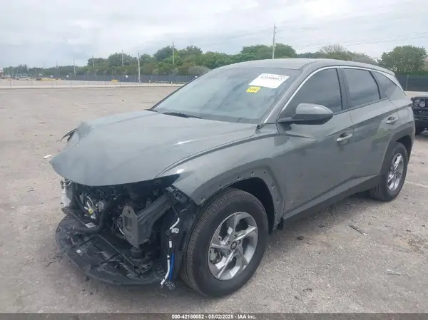5NMJA3DE8RH374989 2024 HYUNDAI TUCSON - Image 2