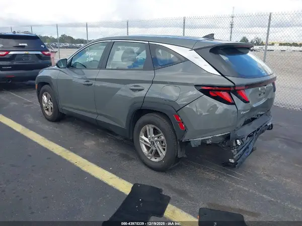 2025 HYUNDAI TUCSON IAAI lot 43975339 auction photo 3