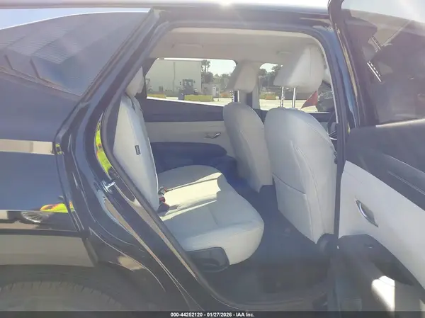 5NMJA3DEXSH603792 2025 HYUNDAI TUCSON - Image 8