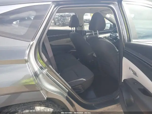 5NMJACAE0PH168048 2023 HYUNDAI TUCSON - Image 8