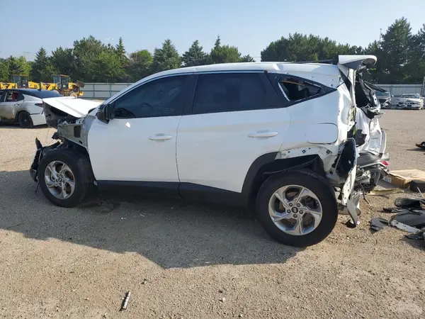 5NMJACAE2NH052489 2022 HYUNDAI TUCSON - Image 2