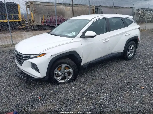 5NMJACAE2PH272458 2023 HYUNDAI TUCSON - Image 2