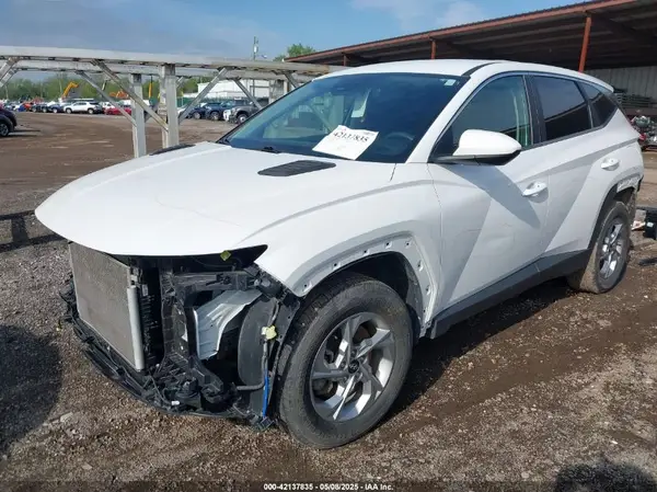 5NMJACAE3NH012650 2022 HYUNDAI TUCSON - Image 2