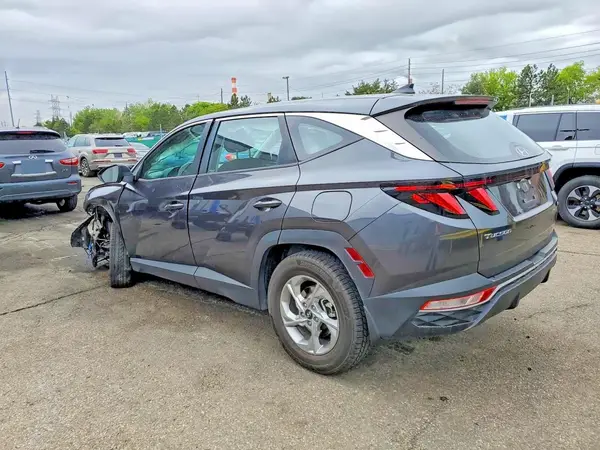 5NMJACAE3NH059693 2022 HYUNDAI TUCSON - Image 2