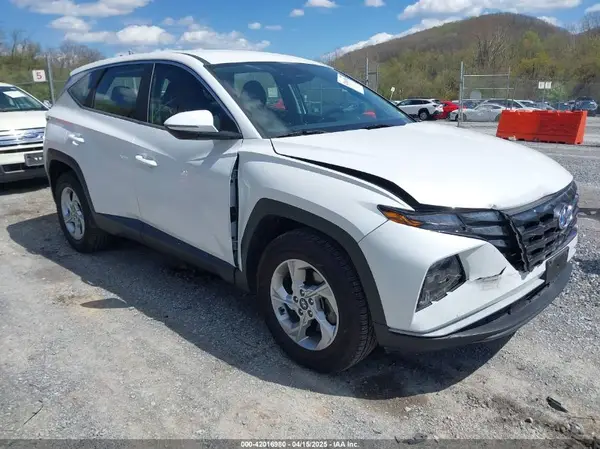 5NMJACAE4NH053207 2022 HYUNDAI TUCSON - Image 1
