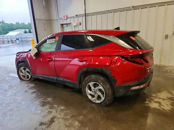 5NMJACAE4NH056916 2022 HYUNDAI TUCSON - Image 2