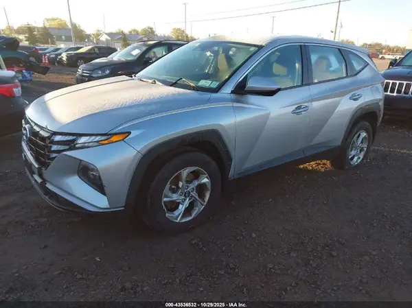 5NMJACAE5NH020961 2022 HYUNDAI TUCSON - Image 2