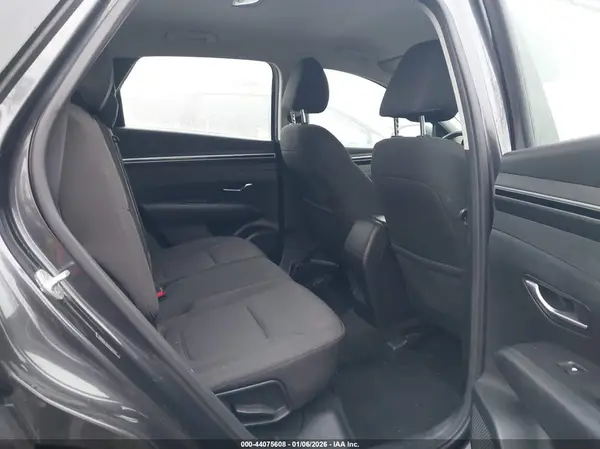 5NMJACAE5NH027635 2022 HYUNDAI TUCSON - Image 8