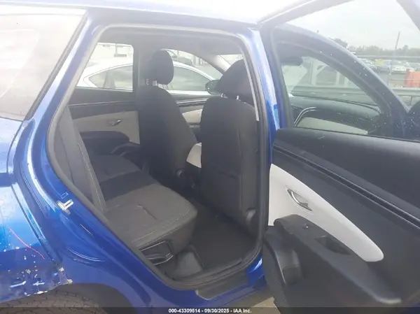 5NMJACAE5NH070159 2022 HYUNDAI TUCSON - Image 8