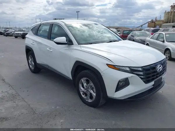 5NMJACAE6NH033489 2022 HYUNDAI TUCSON - Image 1