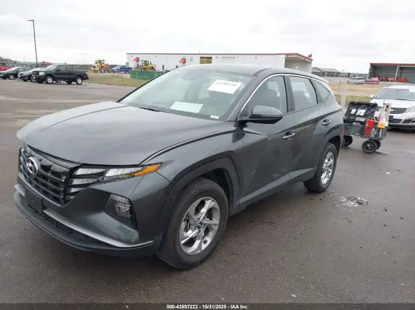 5NMJACAE6NH076505 2022 HYUNDAI TUCSON - Image 2