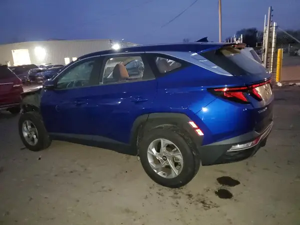 5NMJACAE8NH058829 2022 HYUNDAI TUCSON - Image 2