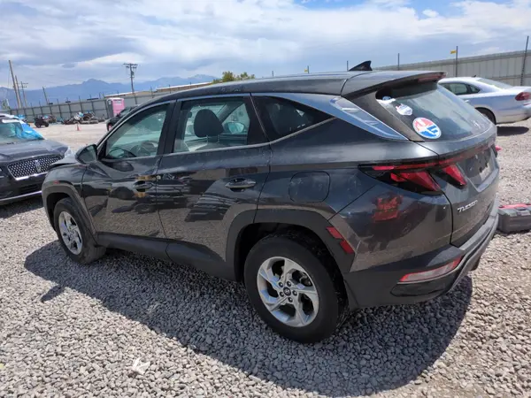 5NMJACAE8NH061746 2022 HYUNDAI TUCSON - Image 2