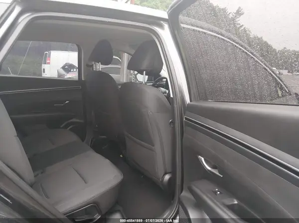 5NMJACAE8NH120133 2022 HYUNDAI TUCSON - Image 8