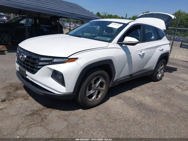 5NMJACAE9NH052523 2022 HYUNDAI TUCSON - Image 2