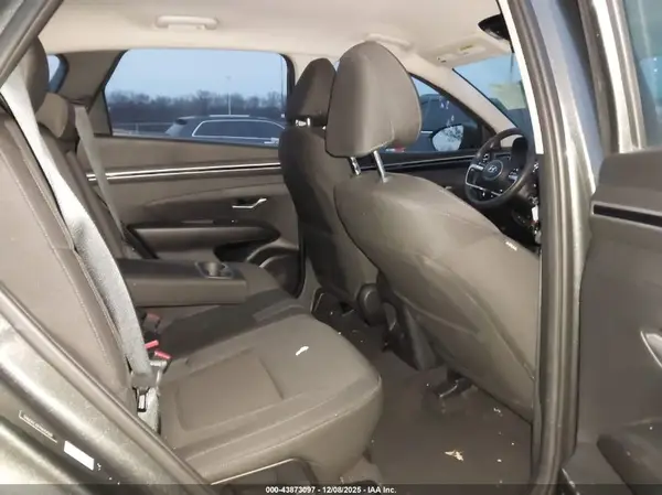 5NMJACAE9NH154260 2022 HYUNDAI TUCSON - Image 8
