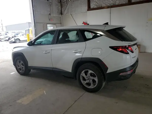5NMJACAEXNH058153 2022 HYUNDAI TUCSON - Image 2