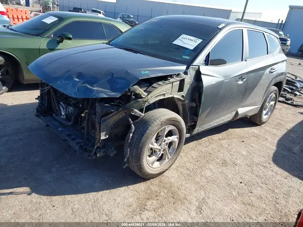 5NMJACAEXNH058945 2022 HYUNDAI TUCSON - Image 2