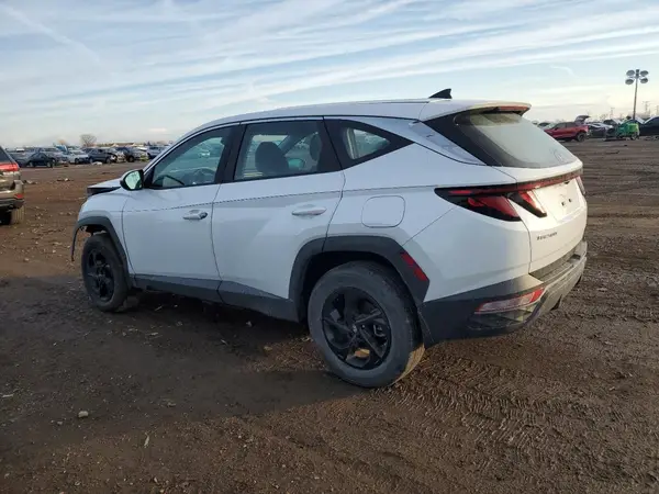 5NMJACAEXNH111269 2022 HYUNDAI TUCSON - Image 2
